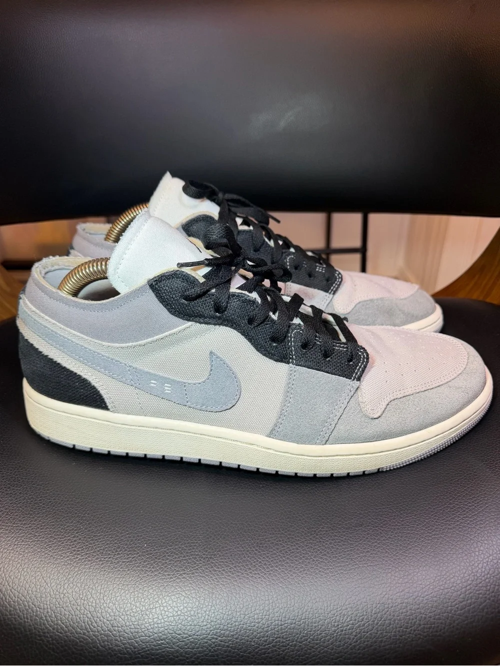 DZ4135-002 Nike Air Jordan 1 Low SE Craft Inside Out Cement Tech Grey Sz 12
